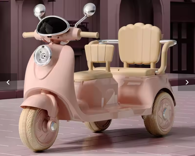 Kids triple-double seater scooter