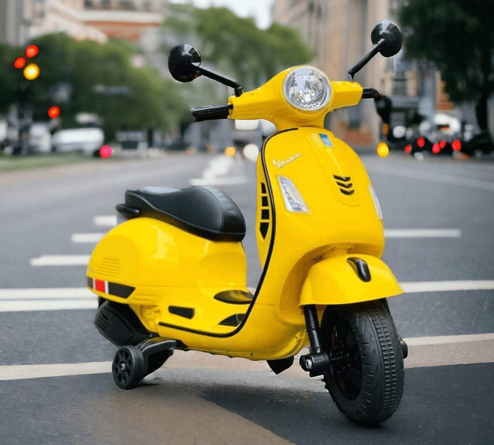 KIDS VESPA WITH REMOTE