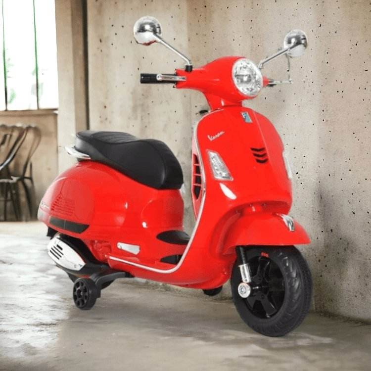 KIDS VESPA WITH REMOTE